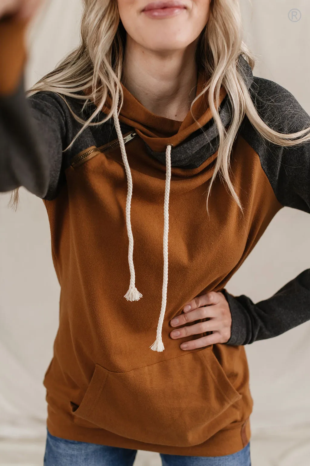 *Ampersand* Amber Glow DoubleHood