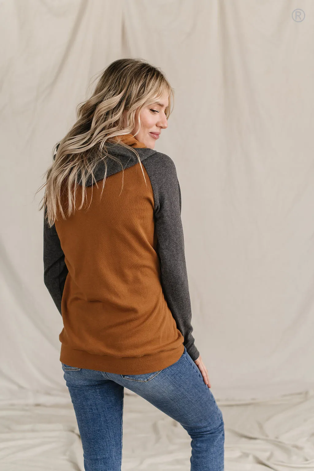 *Ampersand* Amber Glow DoubleHood
