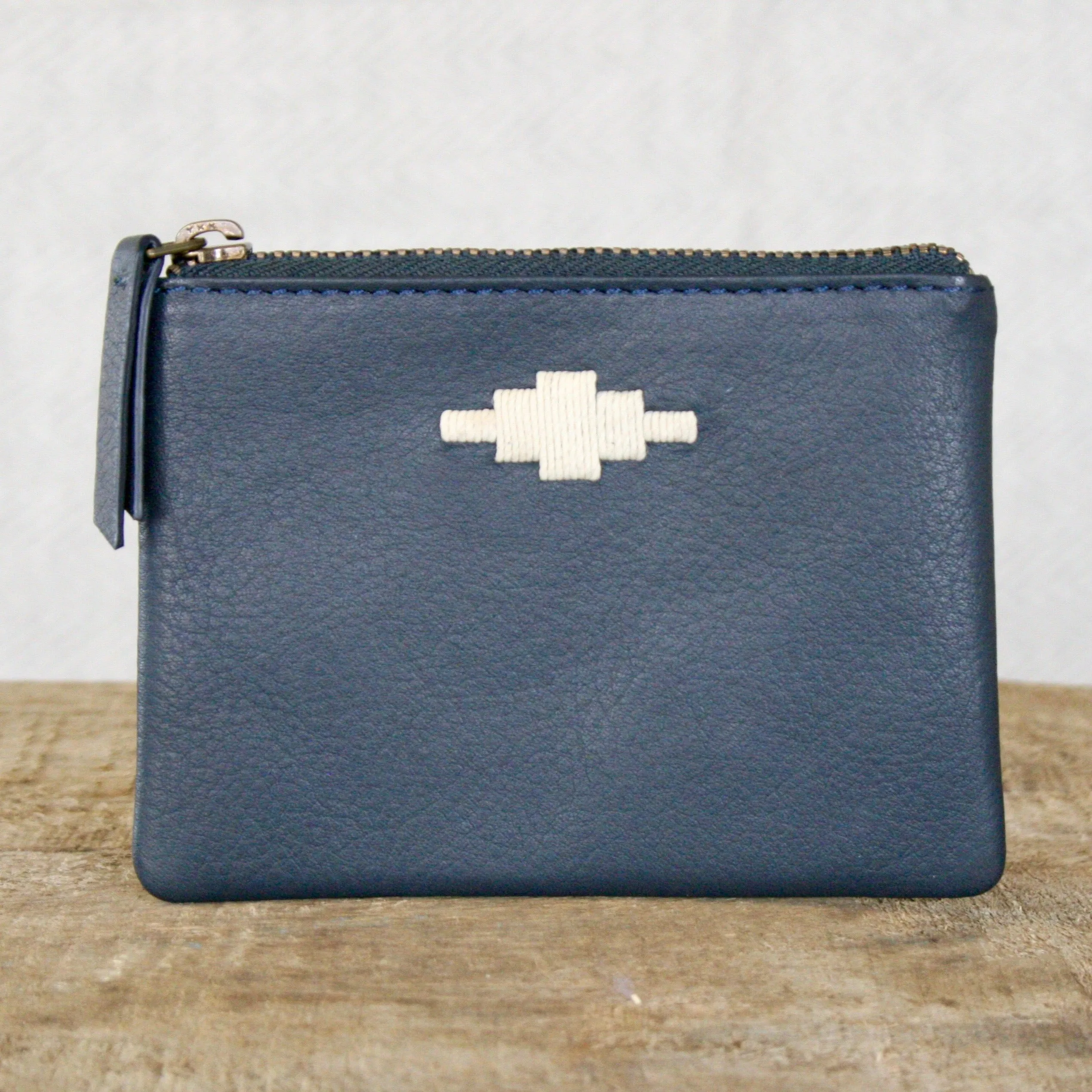 'Cambio' Pouch Purse - Navy Leather